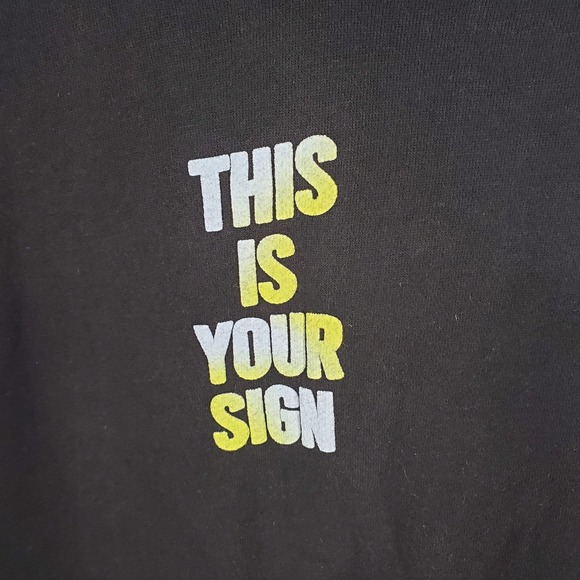 Seek Discomfort Hoodie Unisex Black  Graphic Size Small NWT Men Womens - Picture 2 of 5